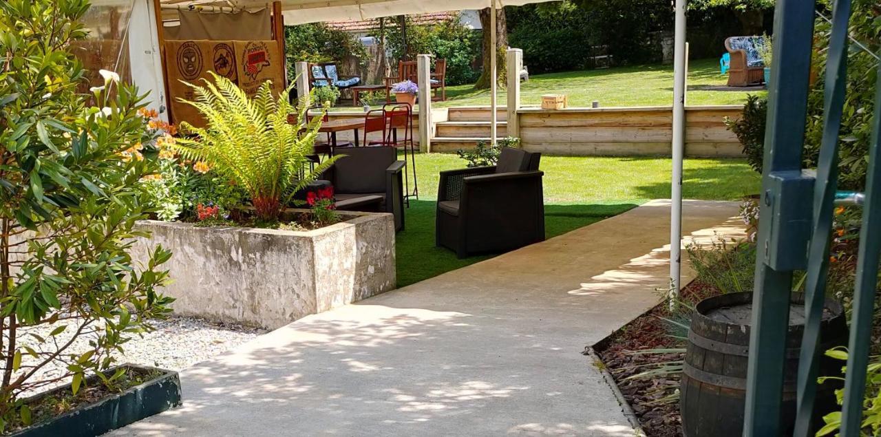 Hostellerie Du Parc كامبو-لي-بان المظهر الخارجي الصورة