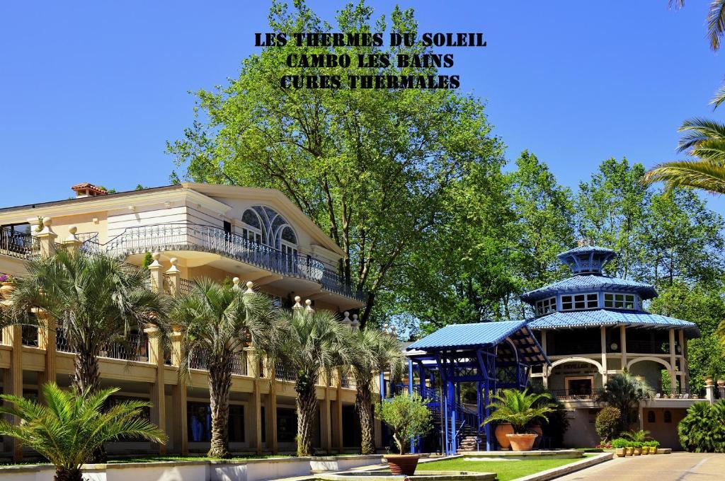 Hostellerie Du Parc كامبو-لي-بان المظهر الخارجي الصورة